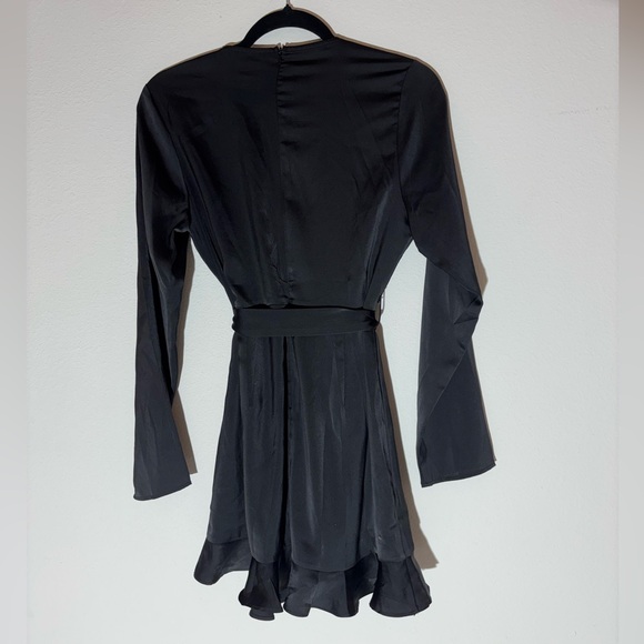 Pink Lily Long sleeve Romper Size Small - Picture 3 of 4